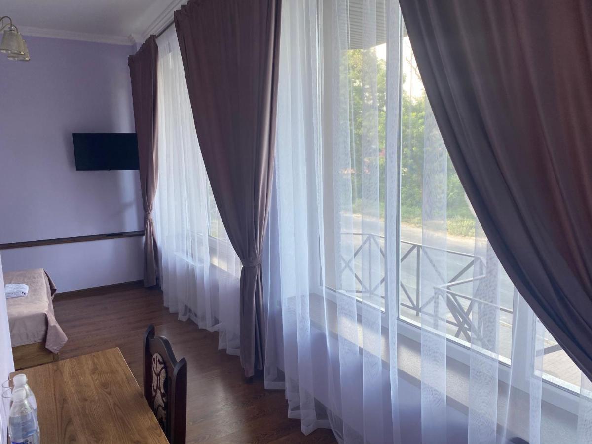 Grand Hotel Mohyliv-Podilskyi Exteriér fotografie